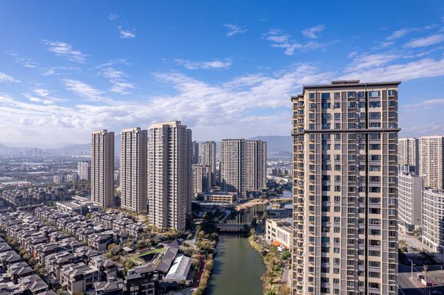四箭齐发 楼市期待“新拐点”