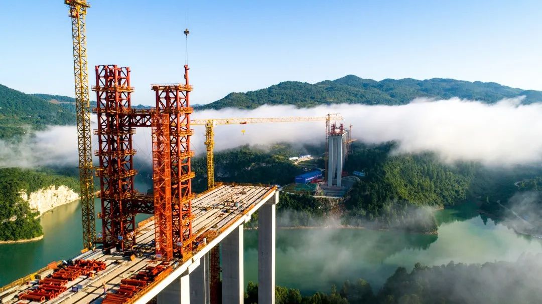 中交集团：擦亮中国基建国家名片