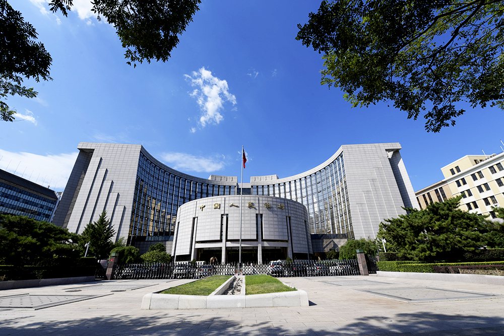 我国金融业机构总资产达476.49万亿元