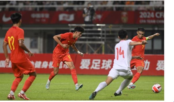 何小珂“绝杀” U21男足2:1险胜越南队