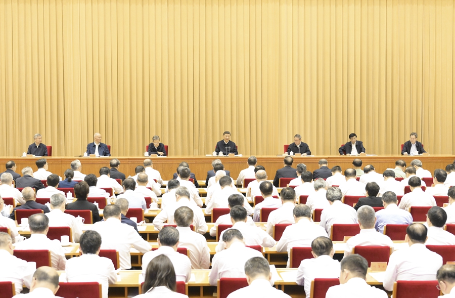 习近平在全国教育大会上强调 紧紧围绕立德树人根本任务 朝着建成教育强国战略目标扎实迈进