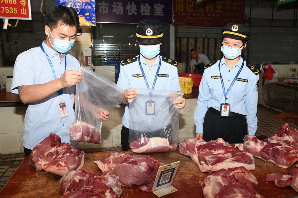 市场监管部门推进食品安全抽检监测