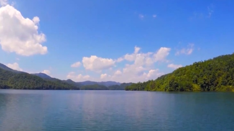 天更蓝水更清 从监测数据看美丽中国“颜值”提升