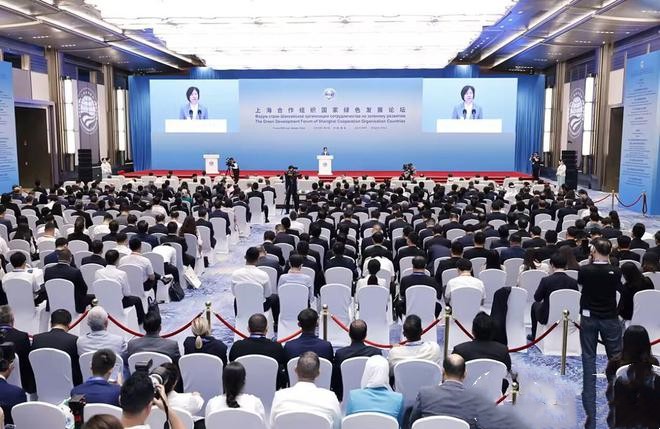 上合组织峰会首场配套活动签约47.95亿元 为世界经济发展注入确定性和正能量