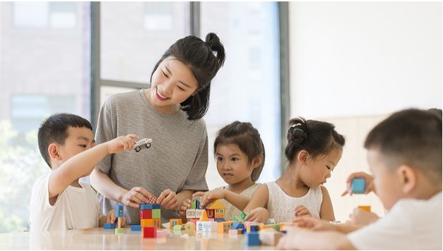 学前教育法即将施行：依法保障幼师权益，提升职业幸福感