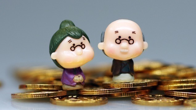 财政部：退休人员基本养老金将适当提高