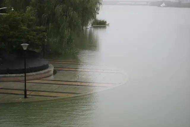 全国27条河流发生超警以上洪水