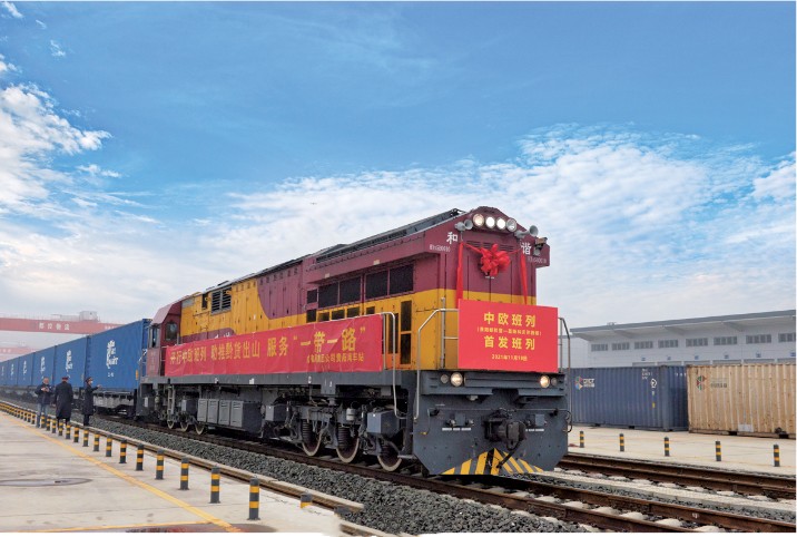 青岛→莫斯科 第11万列中欧班列“超级货柜”今日发车