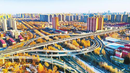 城市更新需要综合立体的交通网络