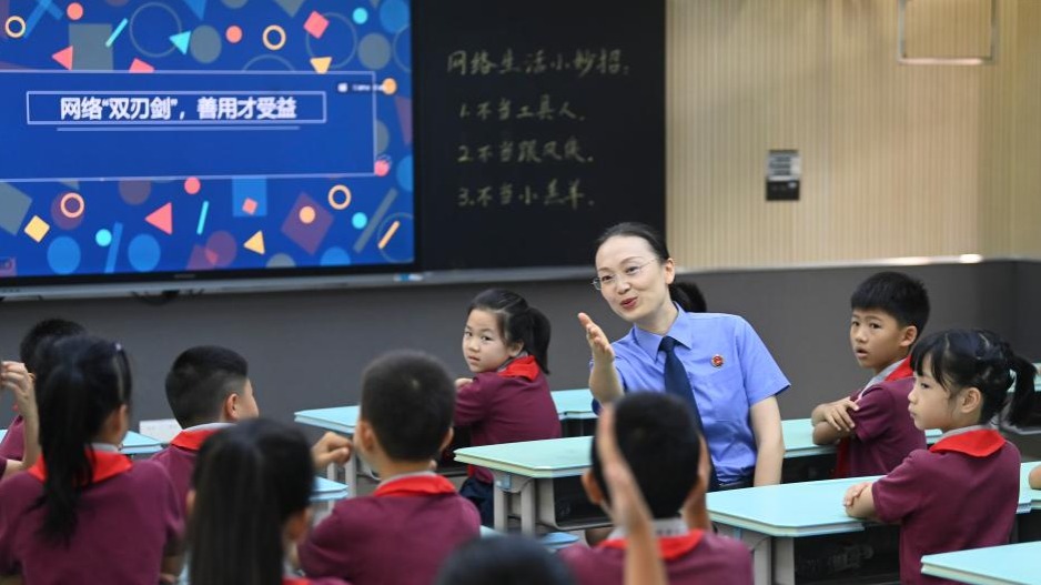 以法治守护未来 用大爱播撒温暖——记重庆检察未成年人保护工作团队代表