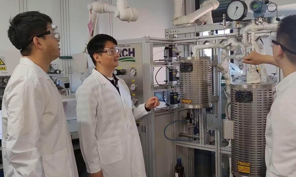 中国科学家在催化反应中实现近100%的贵金属原子利用率