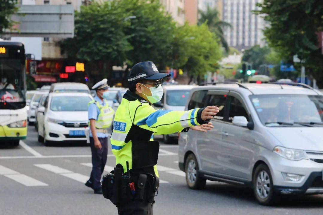 国庆中秋假期全国社会治安秩序良好 道路交通总体平稳有序