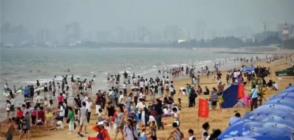国庆出境游升温 世界经济海洋里的“东方暖流”