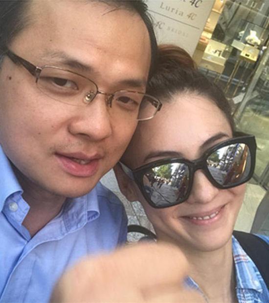 张柏芝否认与神秘男新恋情:只是感情很好的朋友