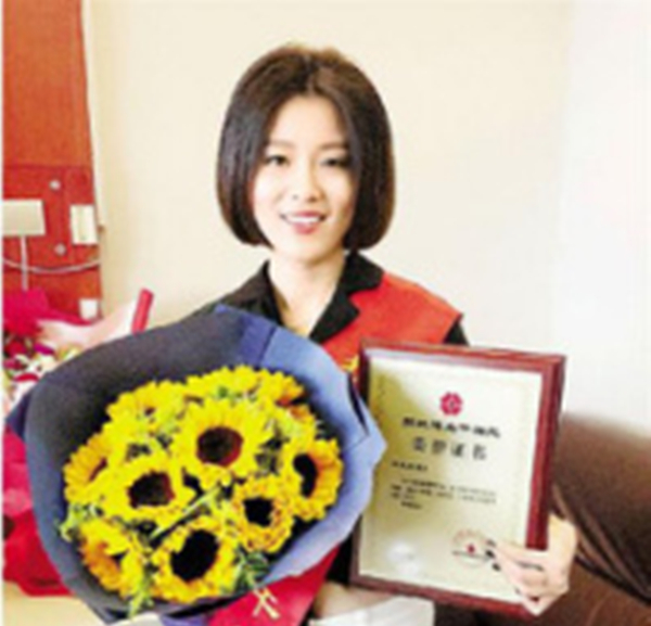 “最美小姐姐”诠释青春如何绽放