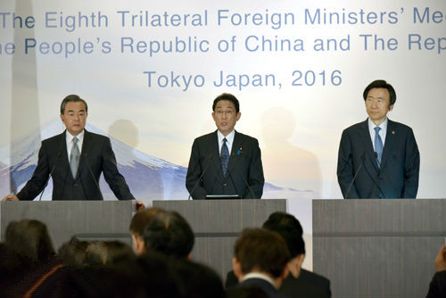韩国外长再访日，关系改善面临多重障碍