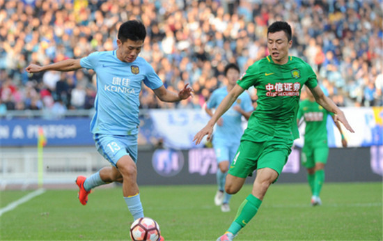 中超-穆坎乔绝杀 十人苏宁1-0险胜国安