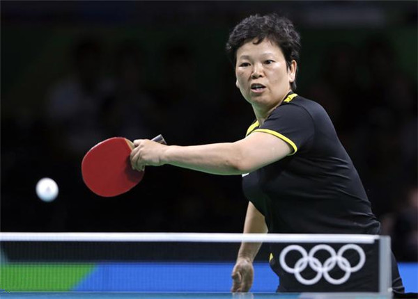 气哭！日本小将被奶奶级前中国选手打败 小将赛后不握手失风度