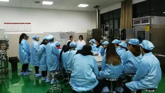 选修课做食品 学生上课需“摇号”